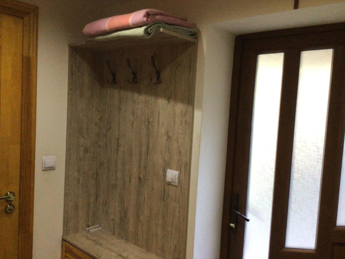 Flat Apartment ยาเรมชา ภายนอก รูปภาพ